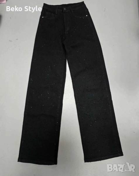 Черни дънки обсипани с камъчета, снимка 1