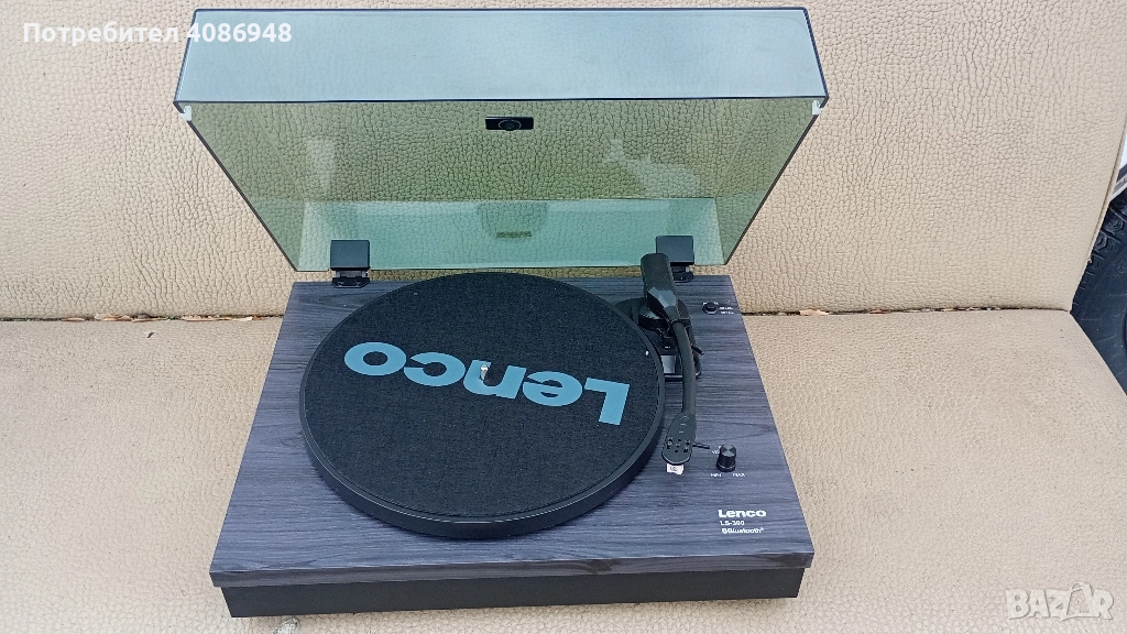 Грамофон Lenko Bluetooth внос от Швейцария работи перфектно , снимка 1