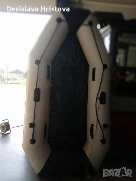 Продавам надуваема лодка и мотор , снимка 1
