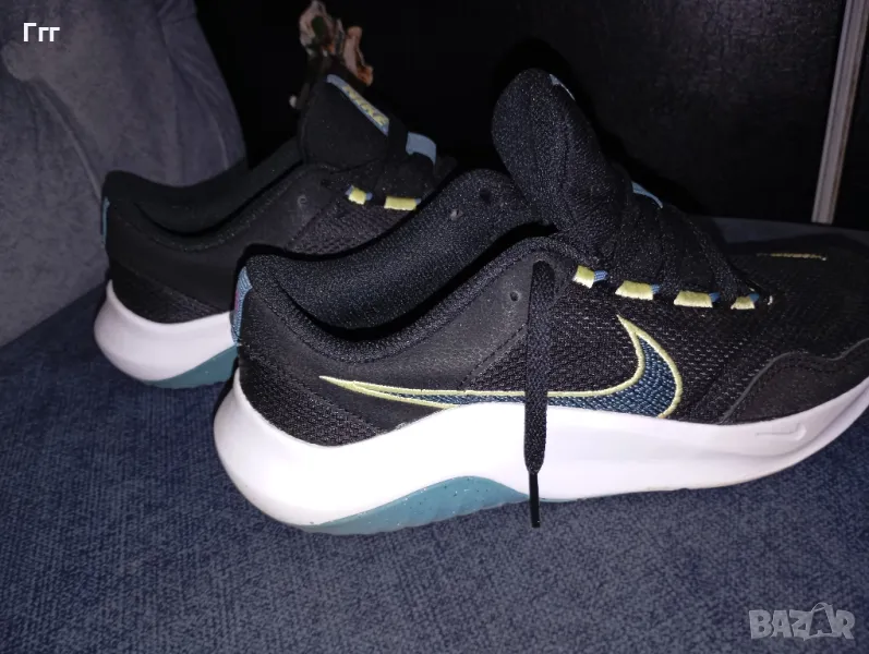 Дамски маратонки Nike  Legend Essential 3, Син, Антрацитно сиво, снимка 1