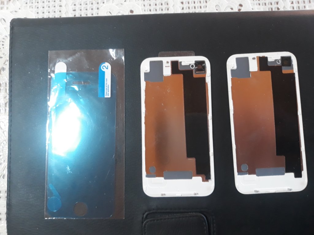 Оригинален бял заден капак за Iphone 4s в Резервни части за телефони в гр.  Шумен - ID30908477 — Bazar.bg