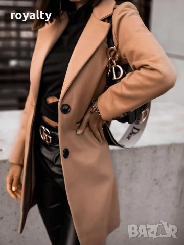 Дамско стилно палто камел с хастар 
