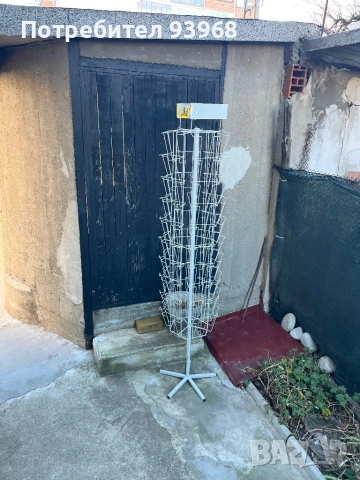 Продавам стелаж за картички