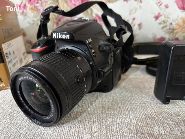 Фотоапарат Nikon d5600, снимка 2 - Фотоапарати - 52531617
