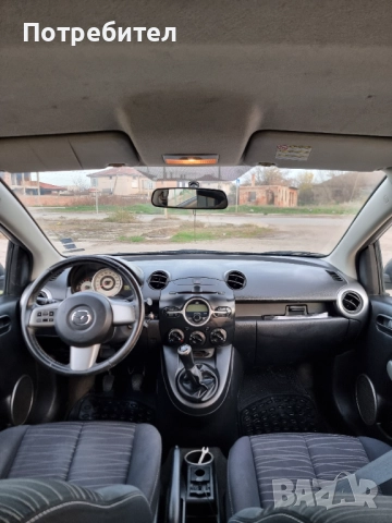 Mazda 2 , снимка 12 - Автомобили и джипове - 52647093