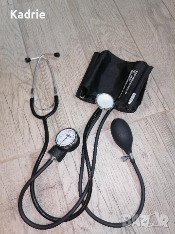 Механичен апарат за измерване на кръвно налягане, снимка 3 - Уреди за диагностика - 52414235