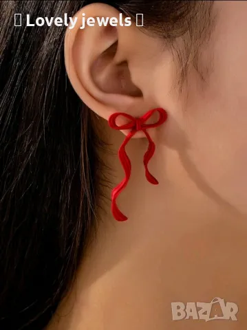 Червени обици панделка 