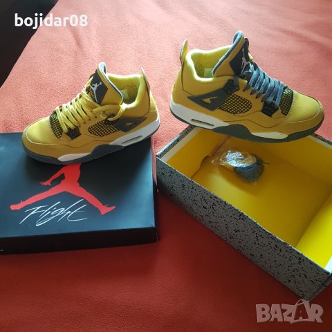 Оригинални Маратонки Кецове AIR JORDAN 4 RETRO LIGHTNING 2021 N 42, снимка 4 - Маратонки - 44497424