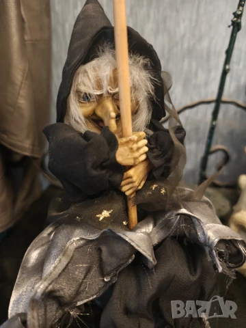 Лот декорация свещник и баба Яга керамика ковано желязо , снимка 3 - Декорация за дома - 50476236