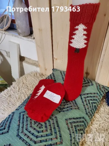Ръчно плетени дамски коледни чорапи, размер 37, снимка 1