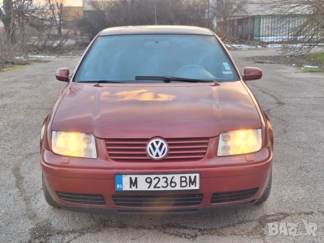 Volkswagen Bora 2.3, снимка 2 - Автомобили и джипове - 53026734