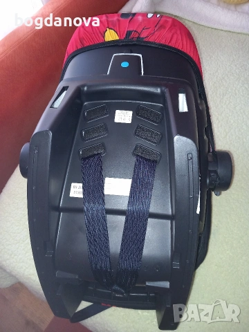 Ново бебешко столче/кошница за кола, снимка 10 - Столчета за кола и колело - 53992411