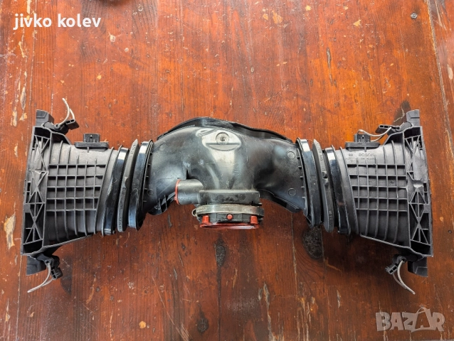 Лястовица от ML350 BlueTEC w166 (2011-2015), снимка 2 - Части - 52559869