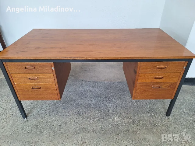 Дизайнерско датско бюро Mid Centory , снимка 11 - Бюра - 56220392