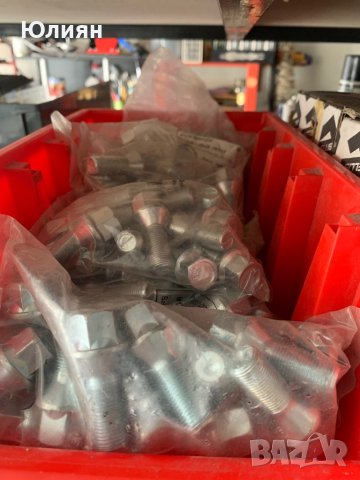 Болтове м14 х 1,25мм на 28мм , снимка 8 - Части - 42742149