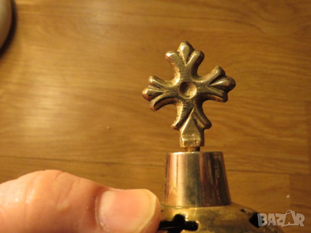 Старинно солидно бронзово кадило кръстове, тамянник 14 см, религия 21 г, Царство България църква, снимка 3 - Антикварни и старинни предмети - 39877348