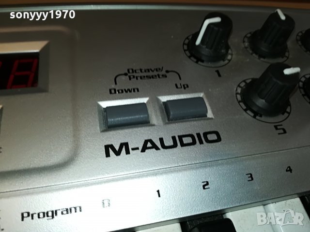 m-audio oxygen 8 made in taiwan 2908211830, снимка 11 - Синтезатори - 33960413