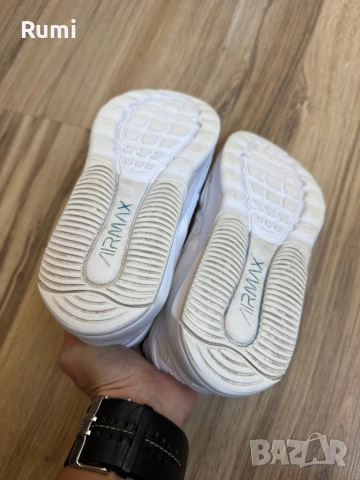 Оригинални бели маратонки Nike Air Max Bolt! 36,5 н, снимка 9 - Маратонки - 46577195