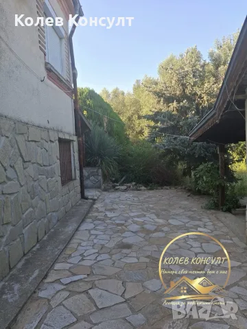 двуетажна къща село Капитан Андреево, снимка 3 - Къщи - 55736036