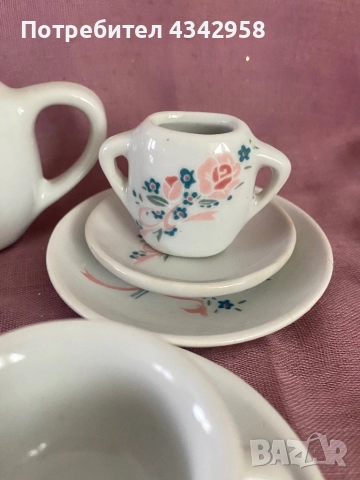 Винтидж (1960г.) немски порцеланов комплект за чай за кукли., снимка 4 - Антикварни и старинни предмети - 52141443