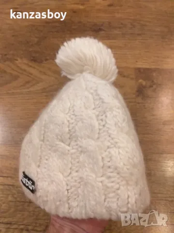 eisbär hats - страхотна зимна шапка 100% оригинал отлично състояние универсален размер, снимка 4 - Шапки - 48118791