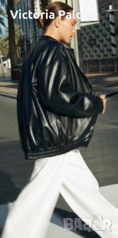 Кожено яке бомбър, Канада, унисекс, снимка 12 - Якета - 44758390