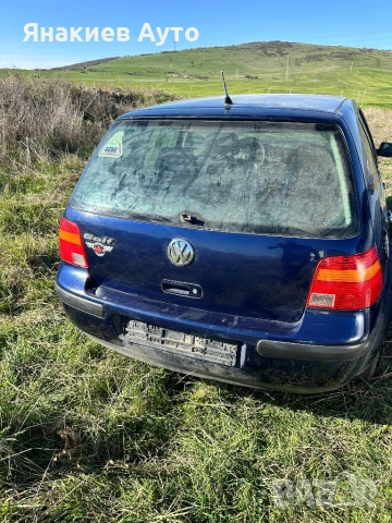 Vw Golf 4 1.6 на части, снимка 4 - Автомобили и джипове - 52261147