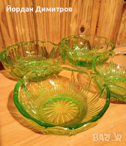 стъклени купички, снимка 2 - Антикварни и старинни предмети - 53334468