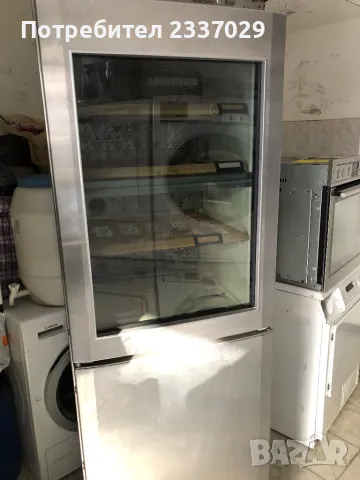 Ком.хладилник:Либхер-инокс,работещ,ледогенератор и винена витрина