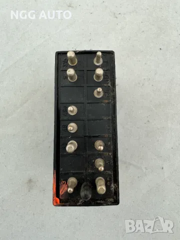 Модул Реле Мигачи за Мерцедес Mercedes, 201 821 00 47, 60 215 001, 2018210047, 60215001,, снимка 2 - Части - 47916901