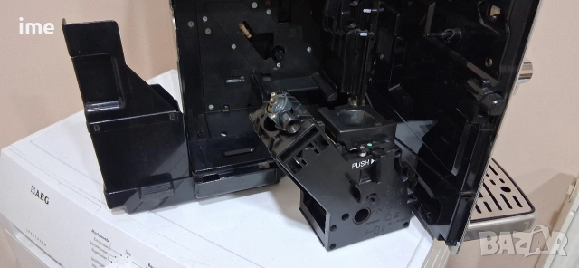 Кафеавтомат / кафемашина - робот. НОМЕР 10. Saeco Xelsis. Typ HD8944. Работи с мляно и..., снимка 9 - Кафемашини - 53204969