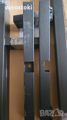 Регулируема поставка за саксии,  метална черна, снимка 4 - Стайни растения - 52471786