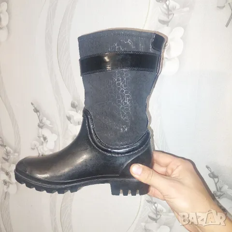 Гумени модни ботуши calvin klein номер 37, 5- 38 , снимка 5 - Дамски ботуши - 48120031
