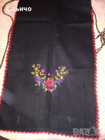 Автентични престилки ръчна изработка , снимка 5 - Антикварни и старинни предмети - 42894201