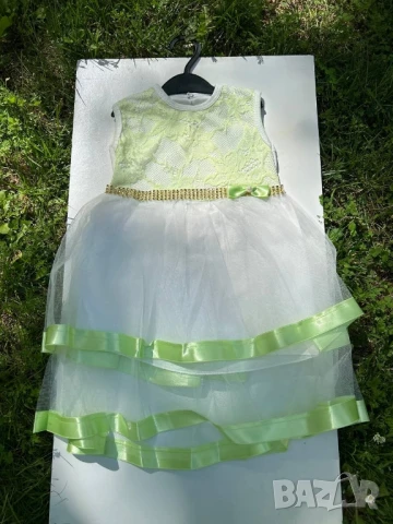 детска рокля , снимка 2 - Детски рокли и поли - 51314934