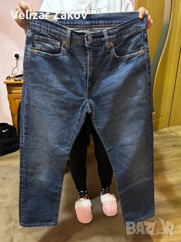 Мъжки дънки Levi’s изключително стилни и запазени 