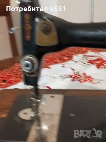 Стара шевна машина "Gritzner", снимка 4 - Антикварни и старинни предмети - 39005655