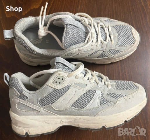 Маратонки на Pull and bear 