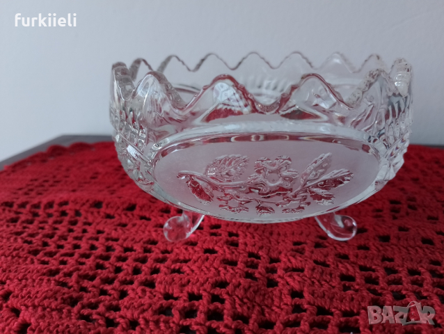 Бонбониера кристал + подарък ръчно плетена покривчица, снимка 5 - Декорация за дома - 44694952