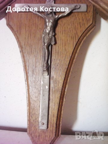 Стар кръст с дървена поставка, снимка 3 - Антикварни и старинни предмети - 30498340