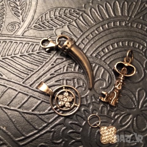 Лот сребърни  висулки , снимка 2 - Колиета, медальони, синджири - 38876541