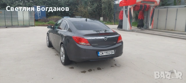 Opel insignia, снимка 9 - Автомобили и джипове - 50849507