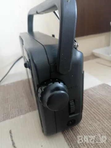 Радиоприемник PANASONIC RF-2400D AM/FM, снимка 16 - Радиокасетофони, транзистори - 45696974