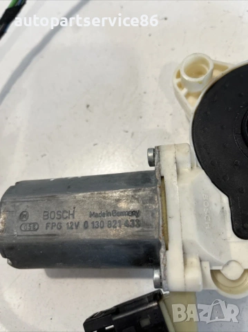 Мотор за прозорец заден ляв 3.2 CDI за Mercedes Cls W219 (2009) A2198200542 , снимка 2 - Части - 54137212