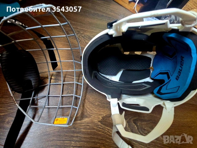 Каска  и кънки за хокей на лед , снимка 6 - Ролери, кънки - 51595230