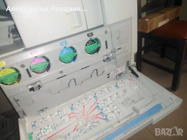 рофесионална копирна машина Ricoh MP C2051, 205 000 копия, А3, цветна, снимка 2 - Принтери, копири, скенери - 37347357