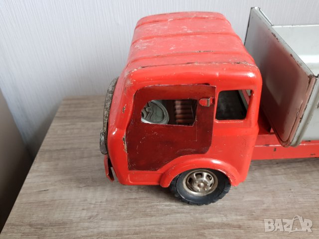 Голяма механична ламаринена играчка самосвал JOUSTRA 1958г, снимка 4 - Колекции - 36665641