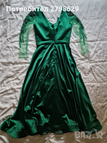 Зелена сатенена рокля с камъни и мъниста , снимка 6 - Рокли - 44735303