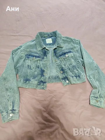 Късо дънково яке PULL BEAR , снимка 2 - Якета - 56504059