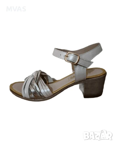 Естествена кожа Дамски сандали на ток 38 размер металик с бяло